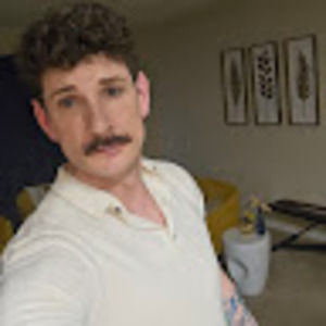 Meet your Posher, Troy